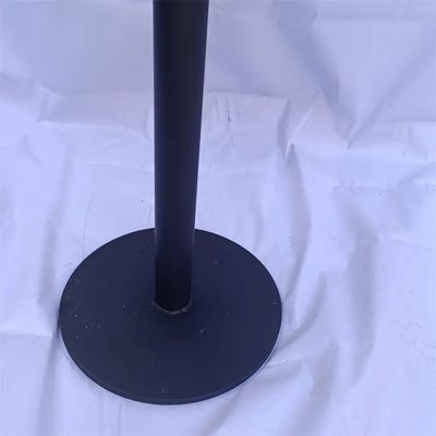 Kamin  zeitgemäßer Brennofen für Holz Hängeofen zeitgemäßer Brennofen für Holz Hotels hängend drinnen